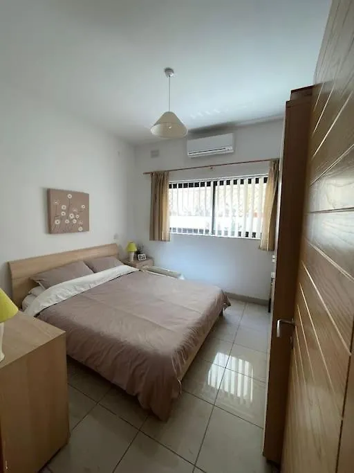 Lovely, Modern, Bright Maisonette. Heart Of Sliema 0*,  Malta